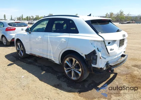 2021 Audi Q3 Premium 45 Tfsi S Line Quattro Tiptronic from USA, damaged, VIN WA1DECF39M1157610